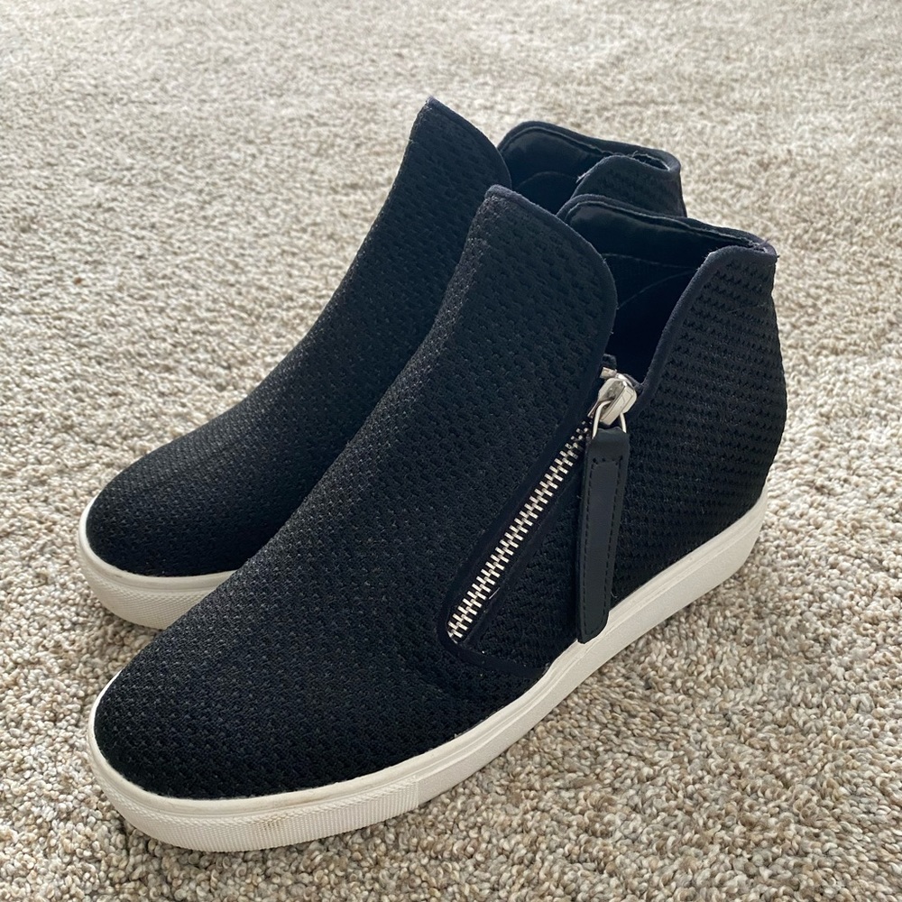 Steve Madden Click Wedge Sneaker